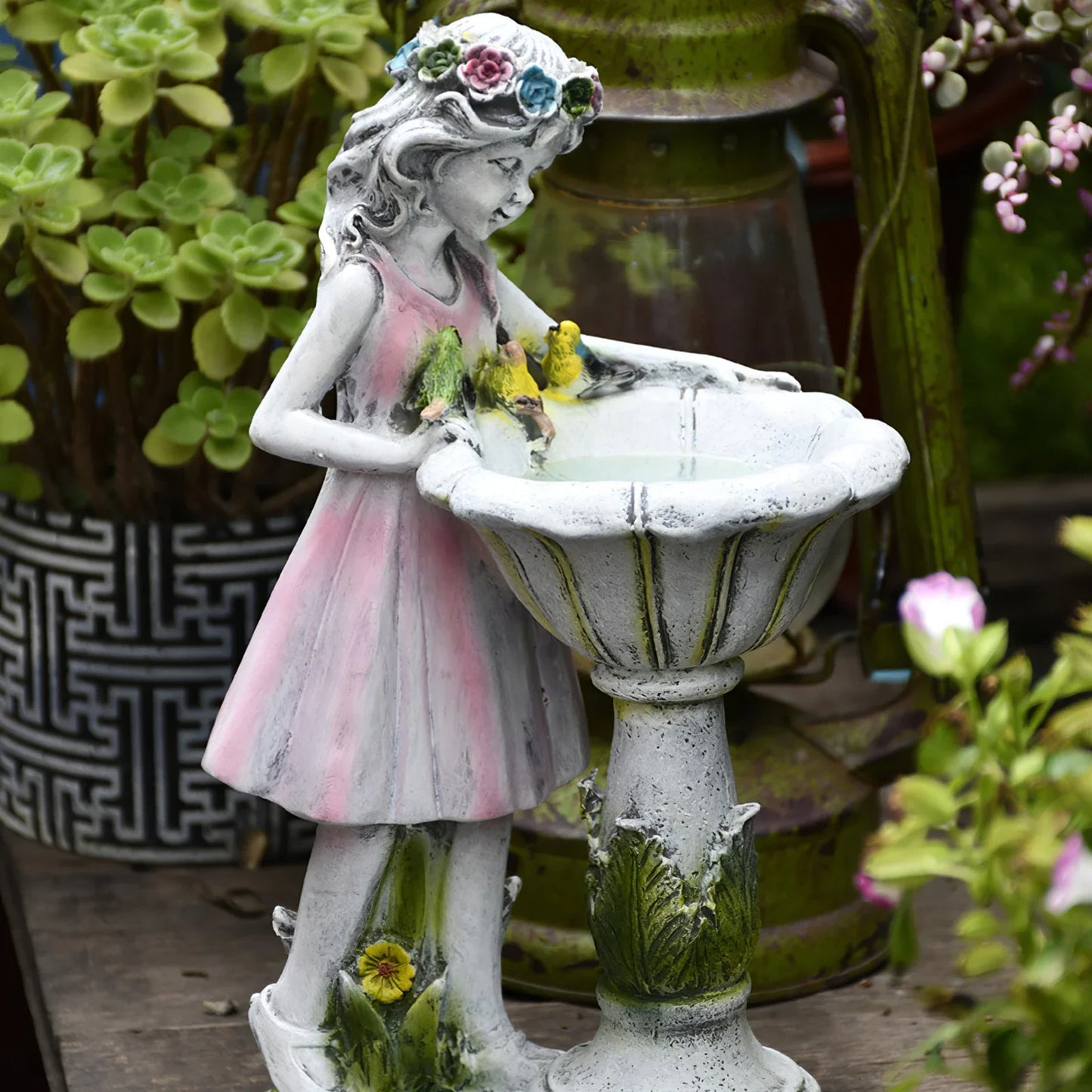 Outdoor Courtyard Garden Decoration Resin Angel Figure Sculpture Micro Landscape Decor Flower Fairy Statue Solar Light Ornament