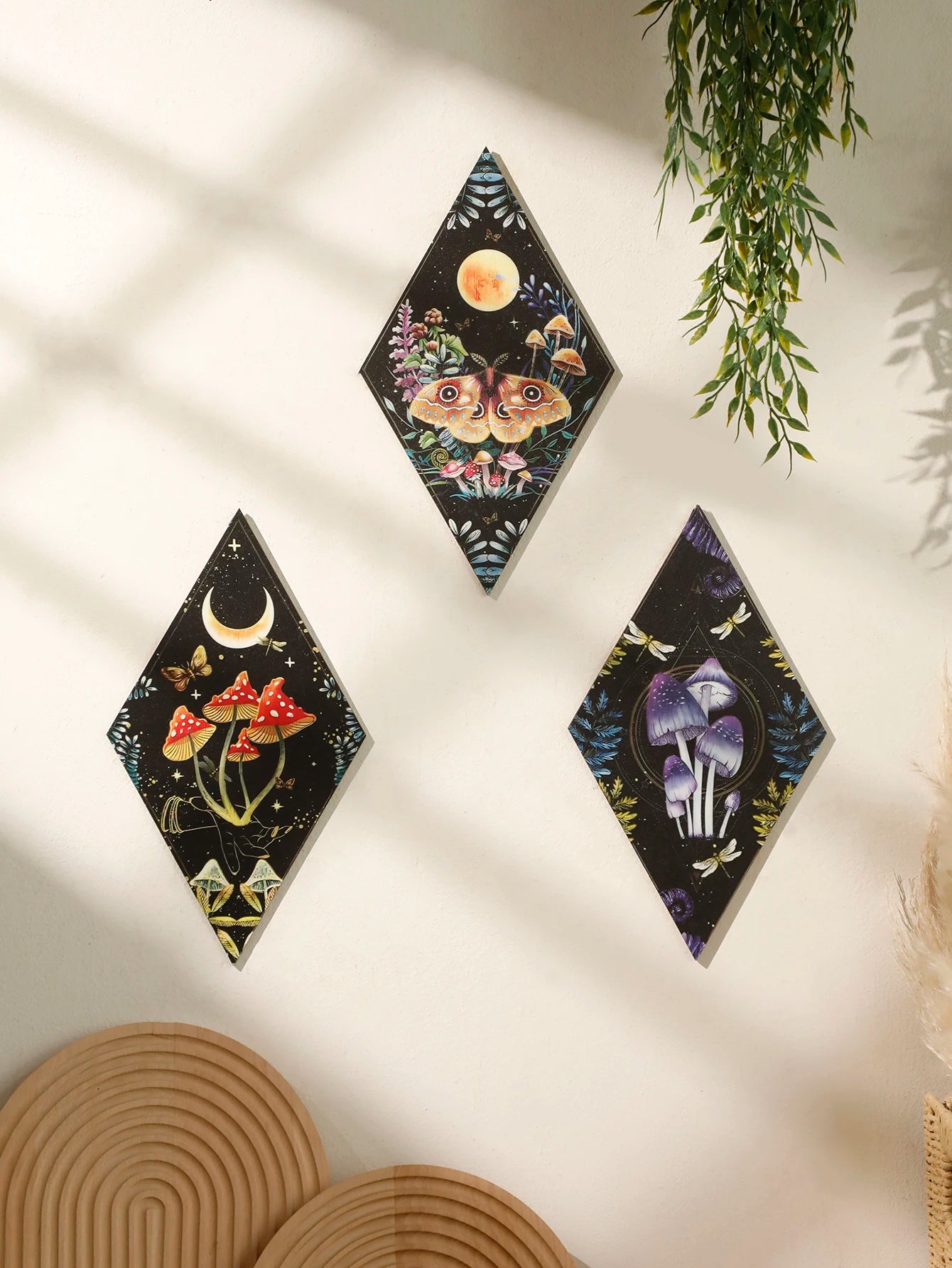 Wooden Boho Wall Hanging – Mushroom & Butterfly Pattern Rhomboid Decor for Witchy Vibes