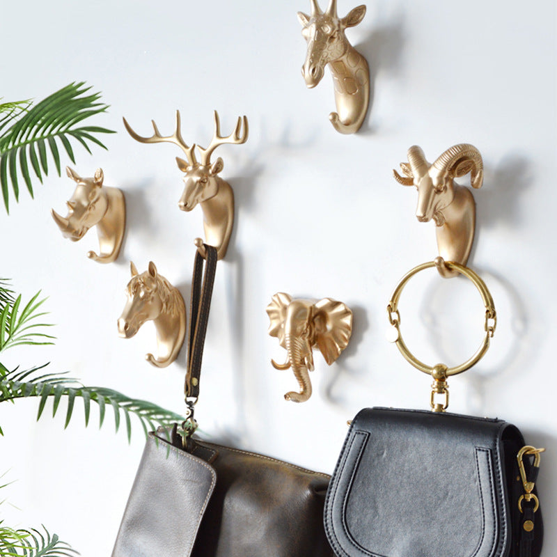 Wall Mounted Hook Animal Head Rack Jacket Cap Wall Mounted Horse Deer Elephant Giraffe Hook Decoration Bathroom Accessories