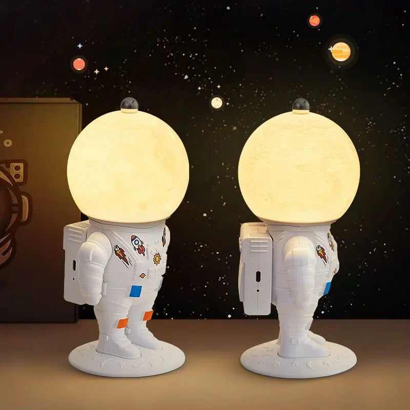 Astronaut Moon Desk Lamp – Creative 3D Night Light, Rechargeable Bedside Lamp & Perfect Birthday Gift for Kids & Boys