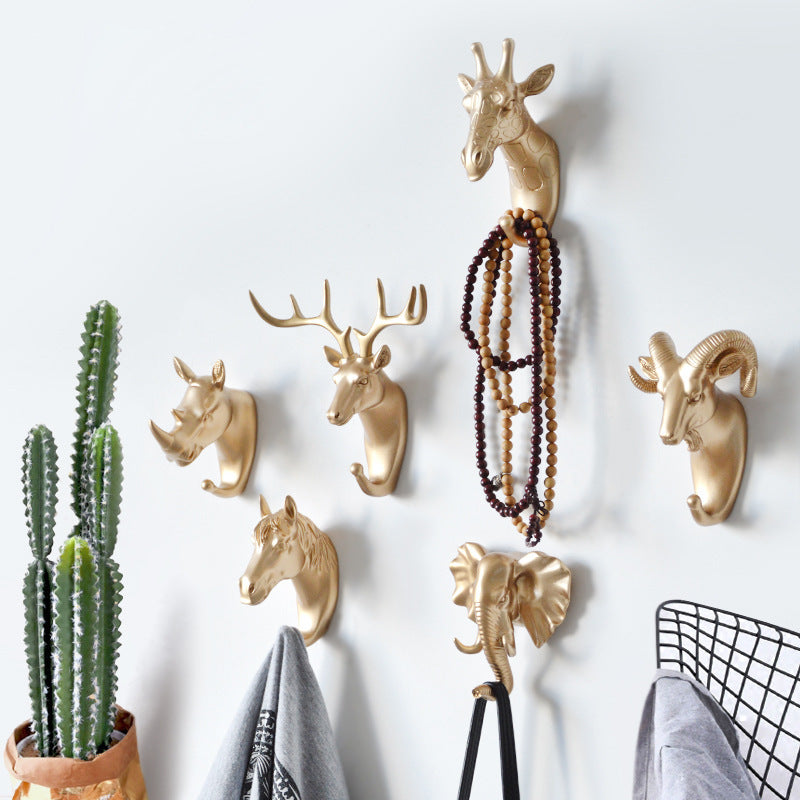 Wall Mounted Hook Animal Head Rack Jacket Cap Wall Mounted Horse Deer Elephant Giraffe Hook Decoration Bathroom Accessories
