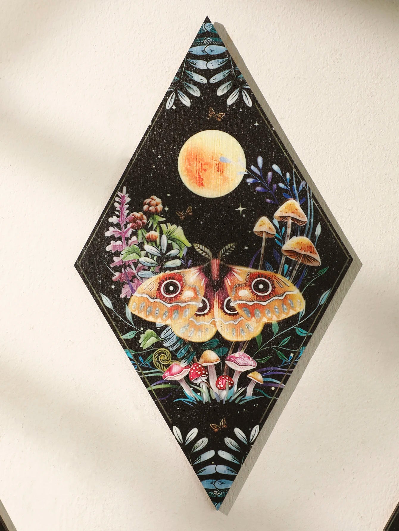 Wooden Boho Wall Hanging – Mushroom & Butterfly Pattern Rhomboid Decor for Witchy Vibes