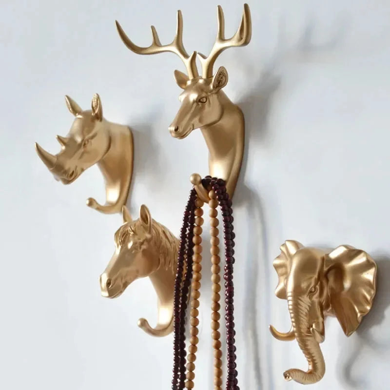 Wall Mounted Hook Animal Head Rack Jacket Cap Wall Mounted Horse Deer Elephant Giraffe Hook Decoration Bathroom Accessories