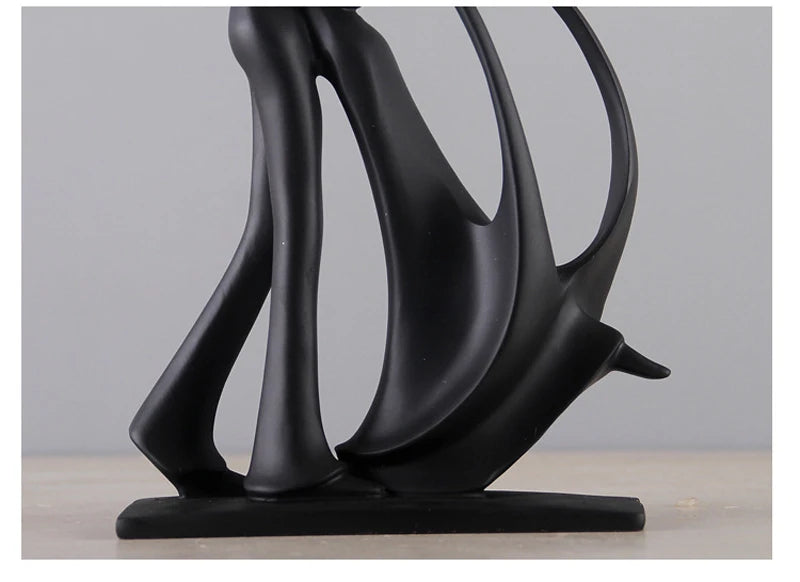 Chic Nordic Dancing Couple Resin Figurine Modern Home Decor