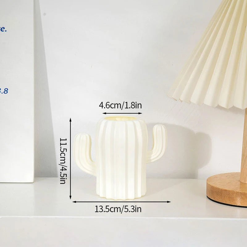 1PC Plastic Spiral White Vase Hydroponic Pot Vase Decoration Home Desk Decorative Vases for Flowers Decoration Maison Floreros - Thrifty Delights